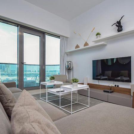 Elegant 2Br View With Rooftop Pool The Bay Dubái Exterior foto