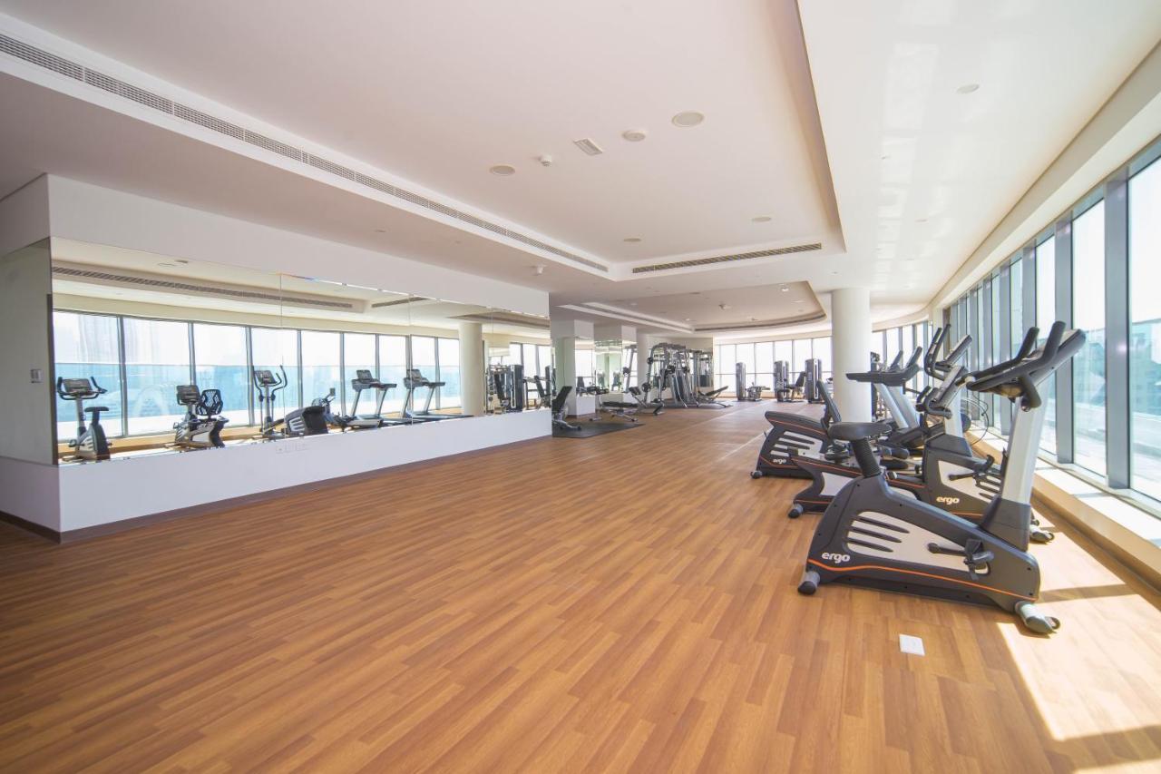 Elegant 2Br View With Rooftop Pool The Bay Dubái Exterior foto