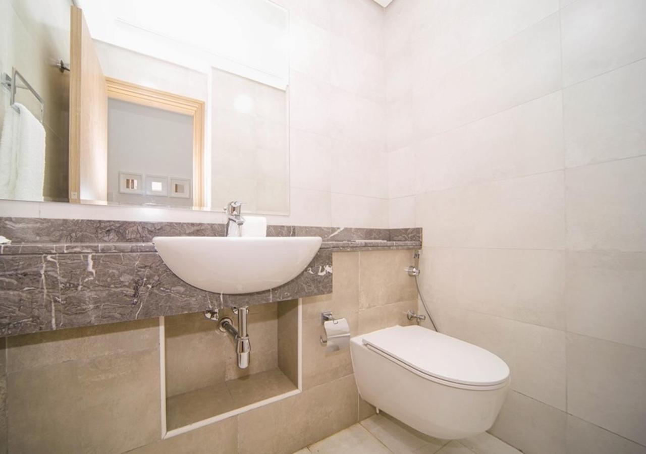 Elegant 2Br View With Rooftop Pool The Bay Dubái Exterior foto